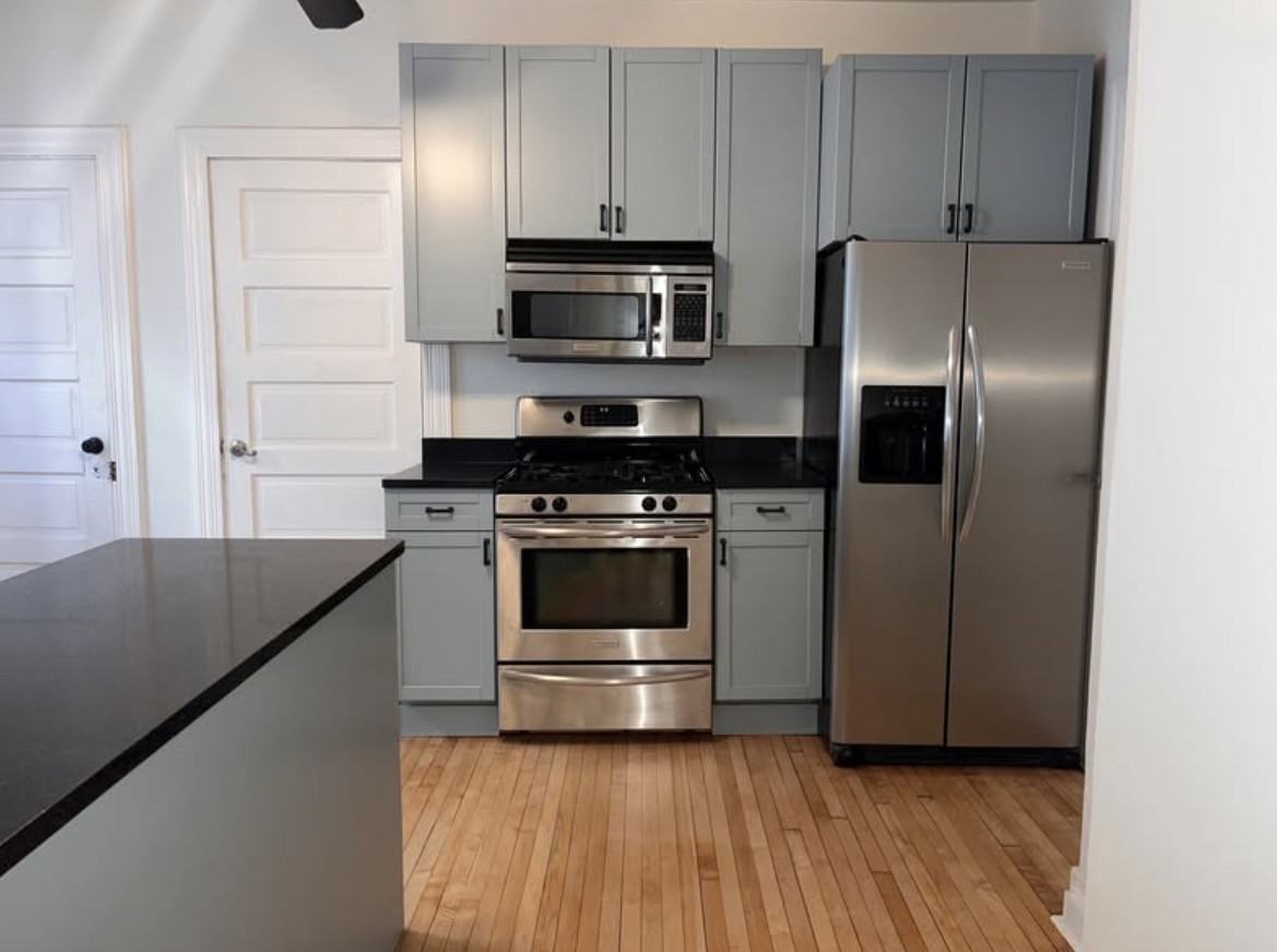 2804 S Logan Ave #2804 - Photo 4 of 11