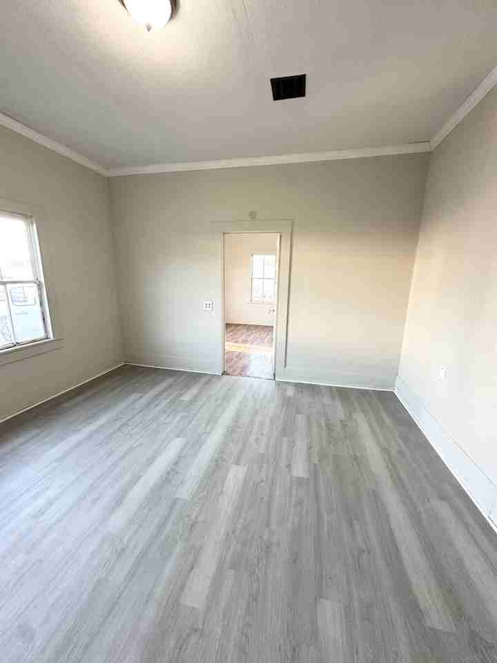 202 Carmel Dr #NA - Photo 6 of 7