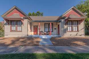 529 Marshall St #B - Photo 1 of 1