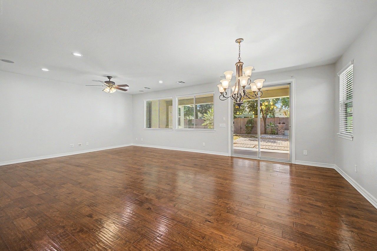 2559 E Penedes Dr #NA - Photo 6 of 50