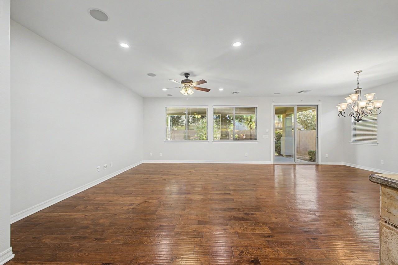 2559 E Penedes Dr #NA - Photo 7 of 50