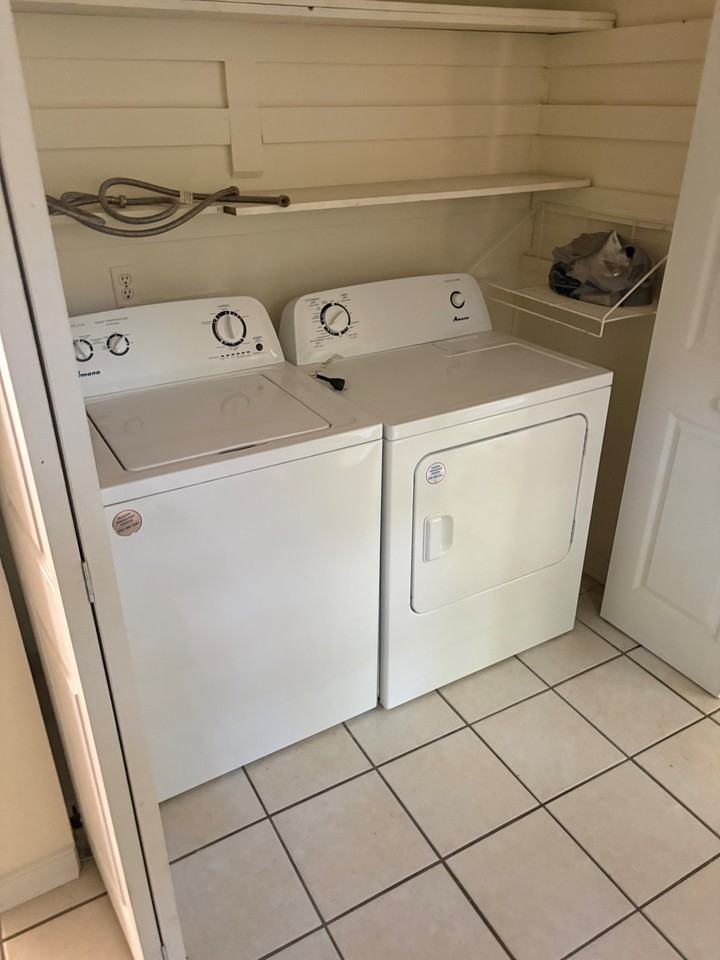 8506 Scottingham Dr #NA - Photo 6 of 10