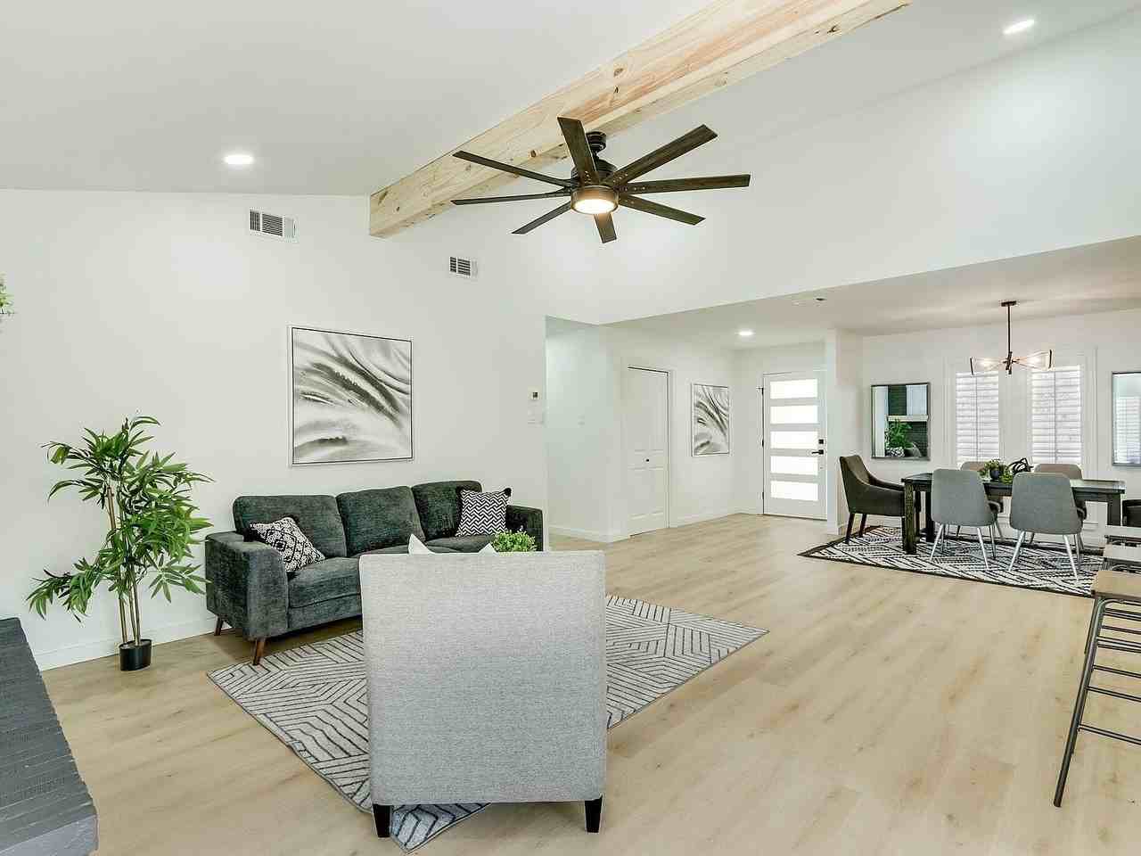 15725 Havenrock Cir #NA - Photo 6 of 48