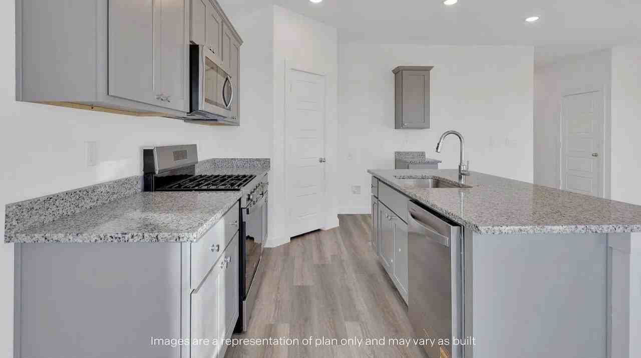 2314 150th Pl #NA - Photo 4 of 31