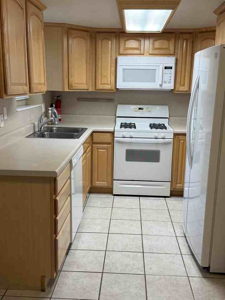2459 E Bengal Bend Cv #NA - Photo 4 of 17