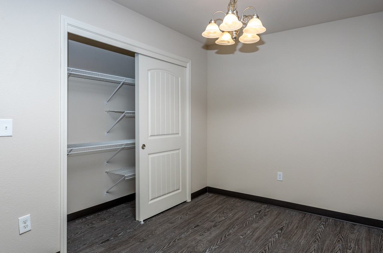 134 N Fowler Ave #175 - Photo 6 of 13
