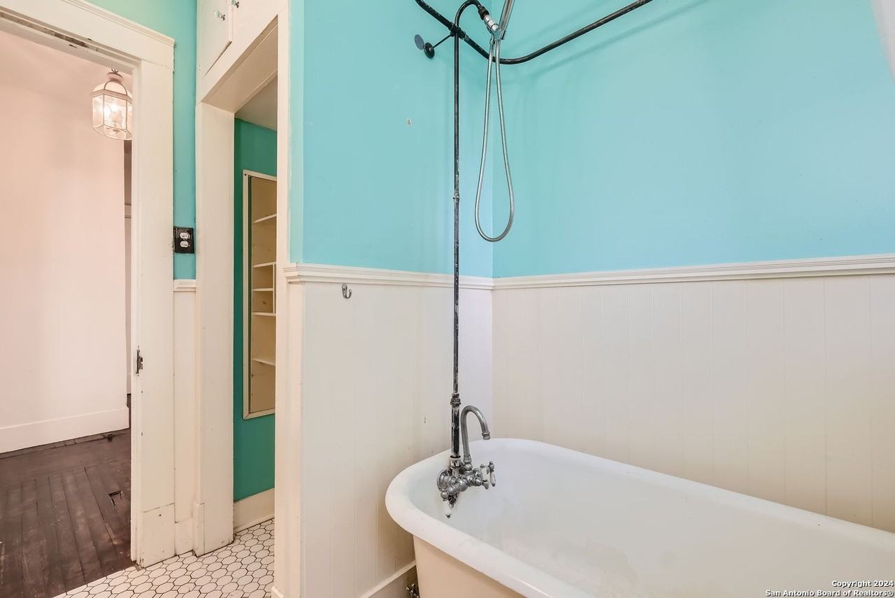 1611 Mckinley Ave #NA - Photo 5 of 19