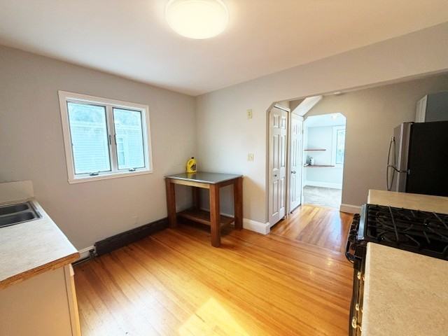 32 Sanborn Ave #2 - Photo 5 of 25