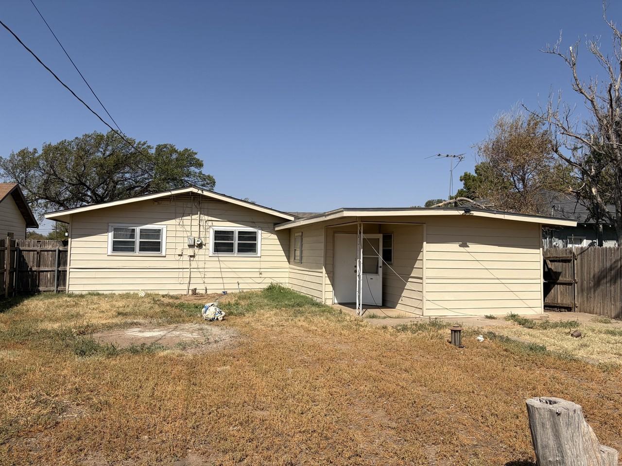 740 S 11th St #NA - Photo 2 of 21