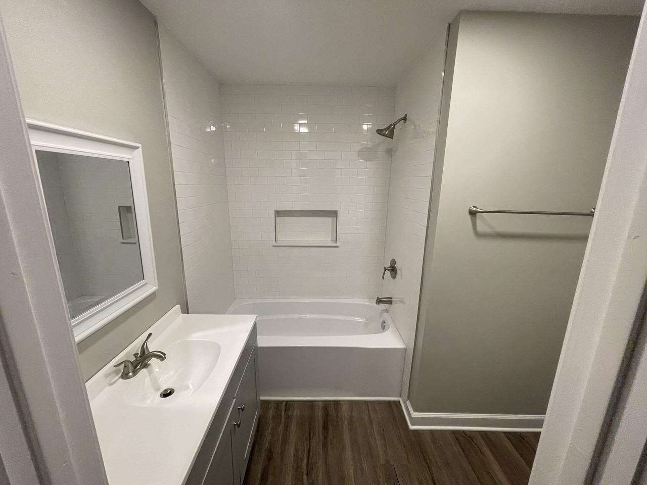 3901 Denwood Dr #B - Photo 5 of 11