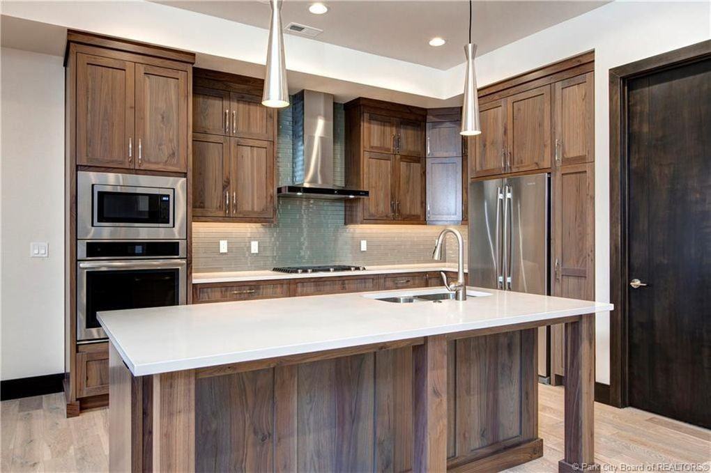 1629 E Abajo Peak Cir #1629 - Photo 3 of 27