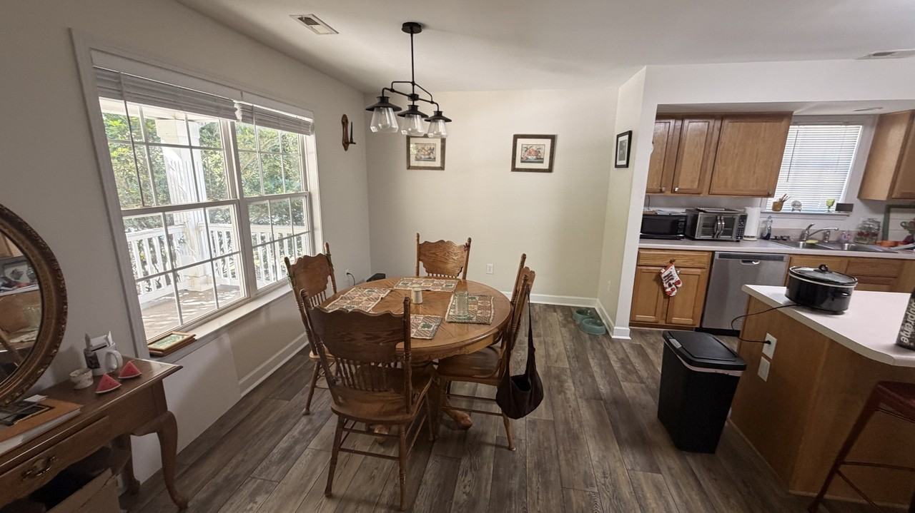 297 Woodlark St #NA - Photo 2 of 14