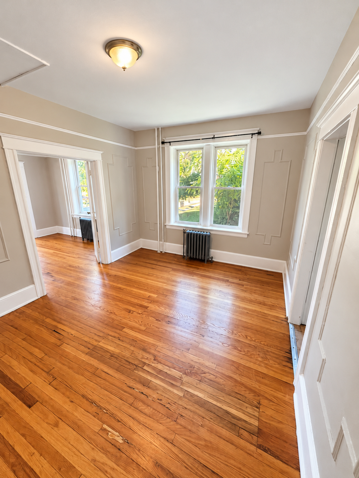 24 Barclay Street #1a - Photo 2 of 15