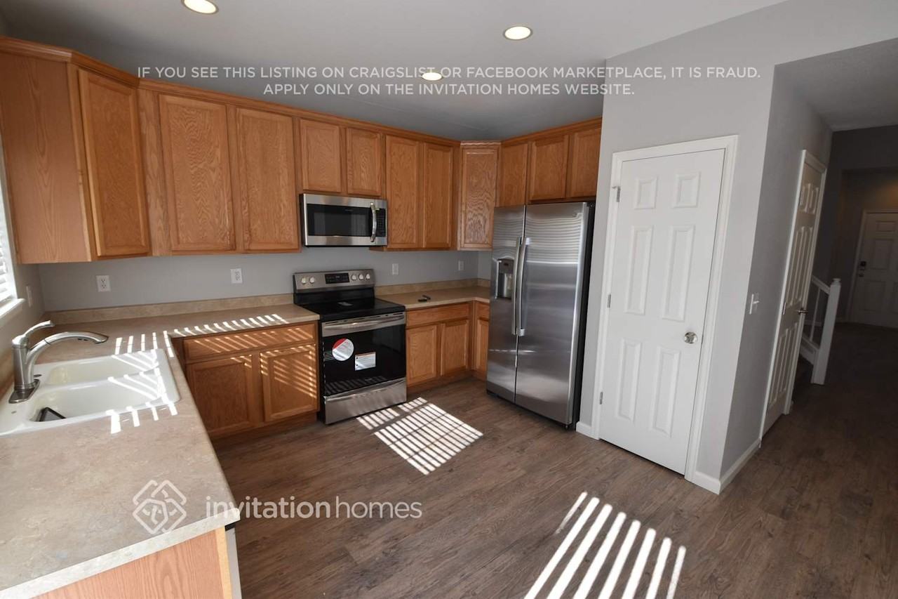4209 Beautiful Cir - Photo 7 of 15