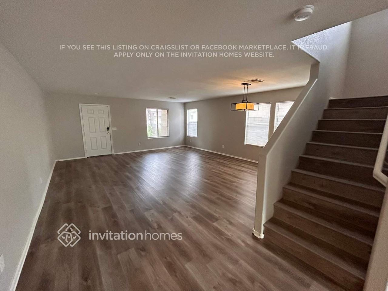 17291 N 184th Dr - Photo 2 of 21