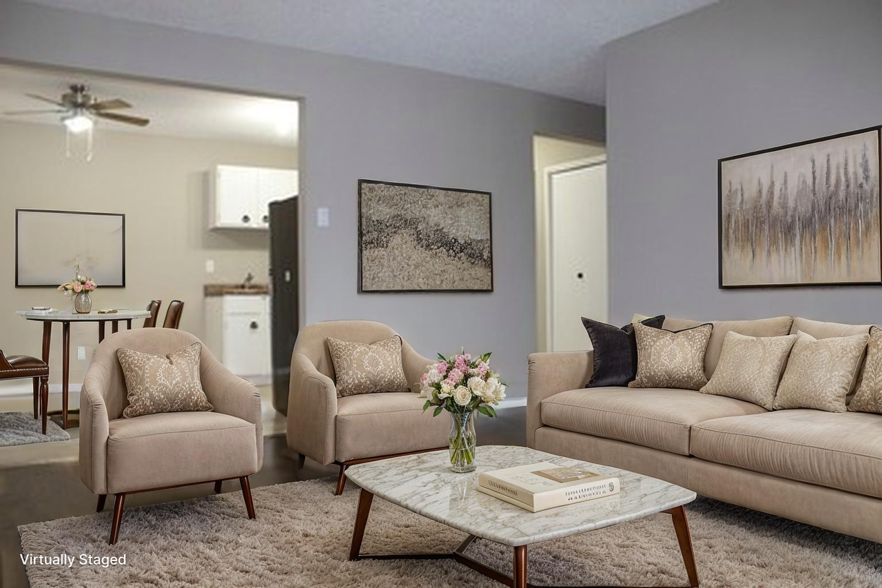 Cardona Place Apartments - Photo 3 of 22