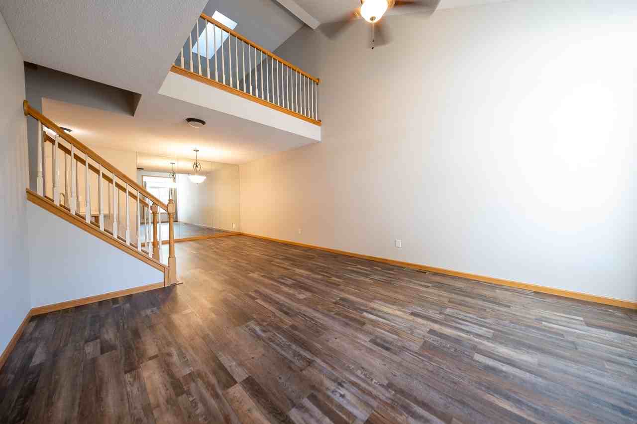 14035 Alabama Ave S #1 - Photo 3 of 19