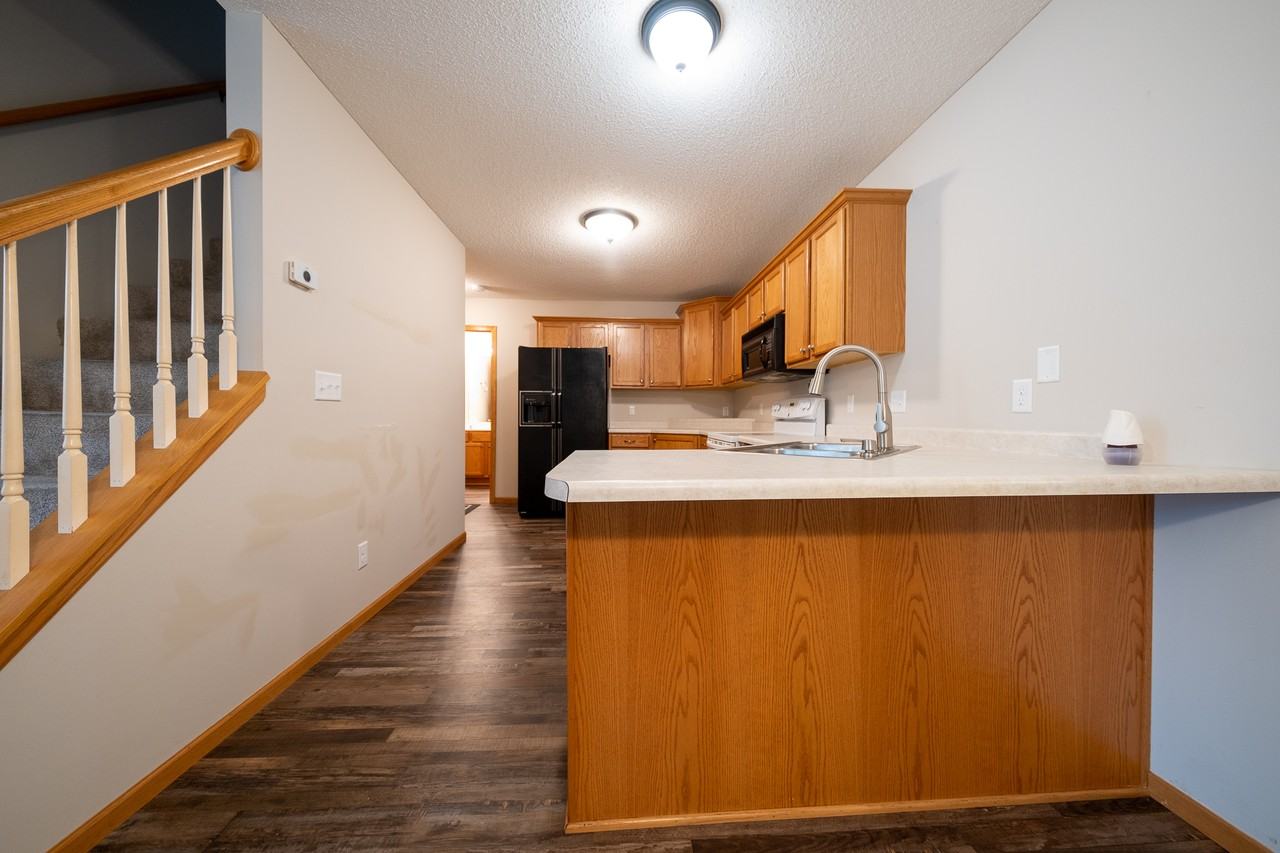 14035 Alabama Ave S #1 - Photo 6 of 19