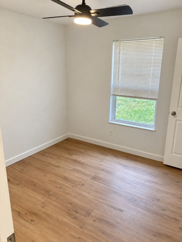 1620 Gallaher Ave #2 - Photo 7 of 9