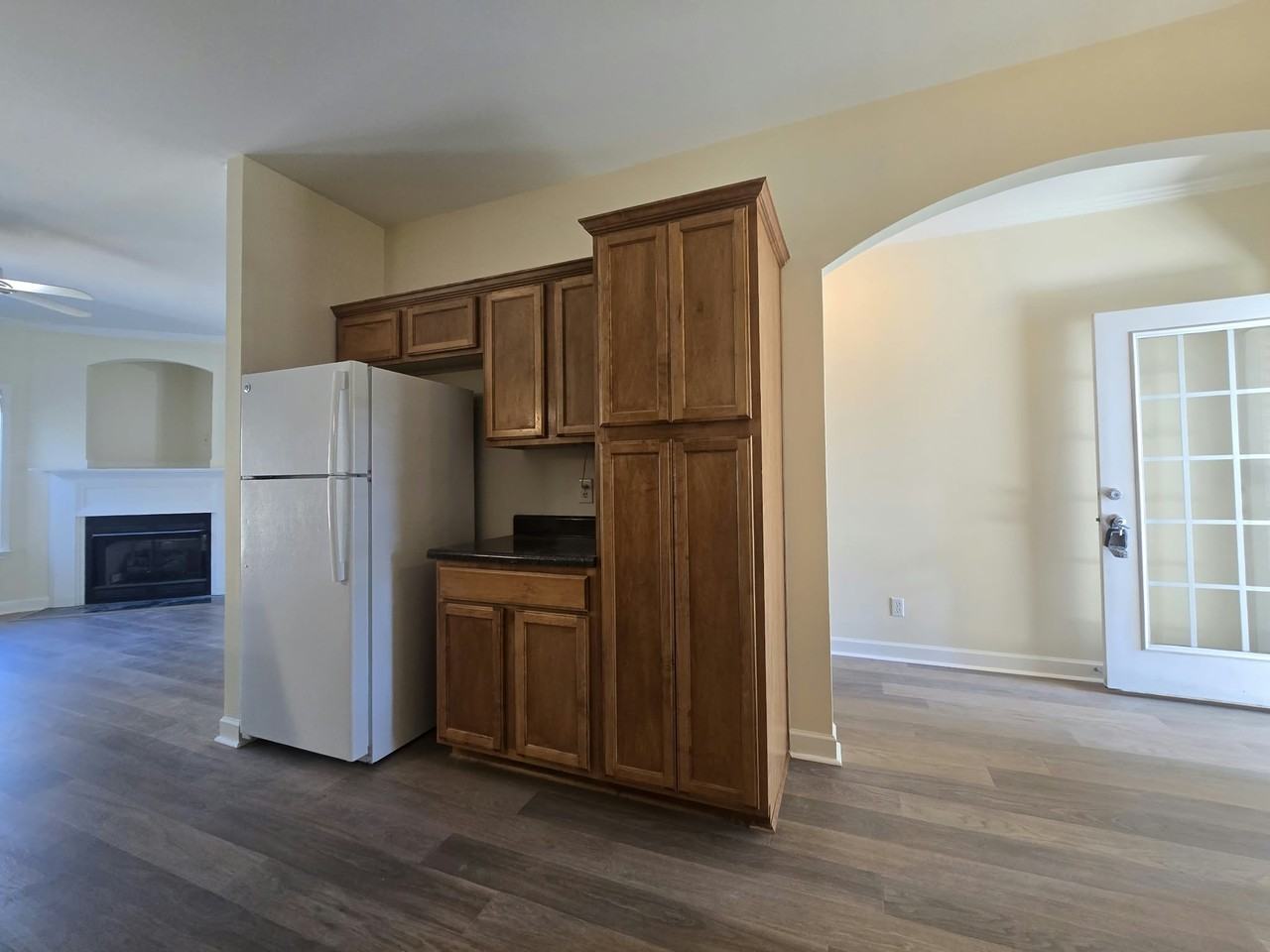 210 Cross Valley Dr #1 - Photo 4 of 10