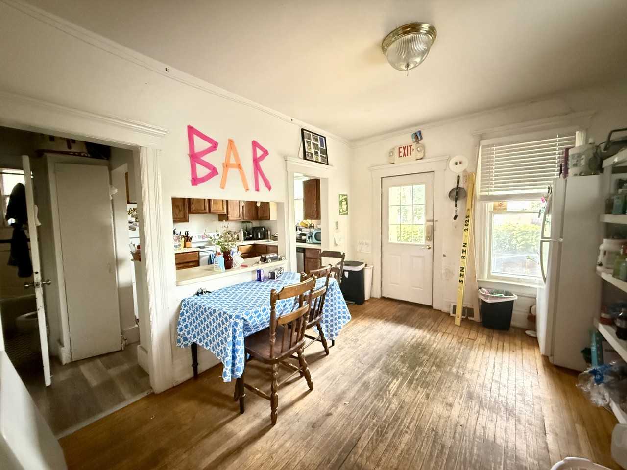213 N Ingalls St #1 - Photo 3 of 9