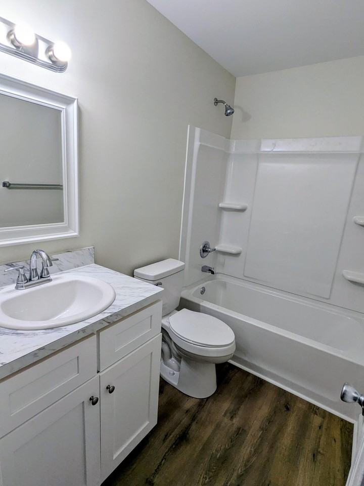 1310 Searcy St #1 - Photo 7 of 7