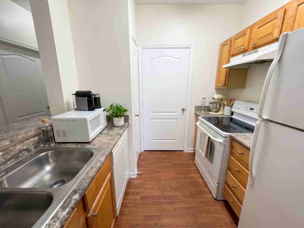 10519 Villa View Cir #1 - Photo 2 of 31