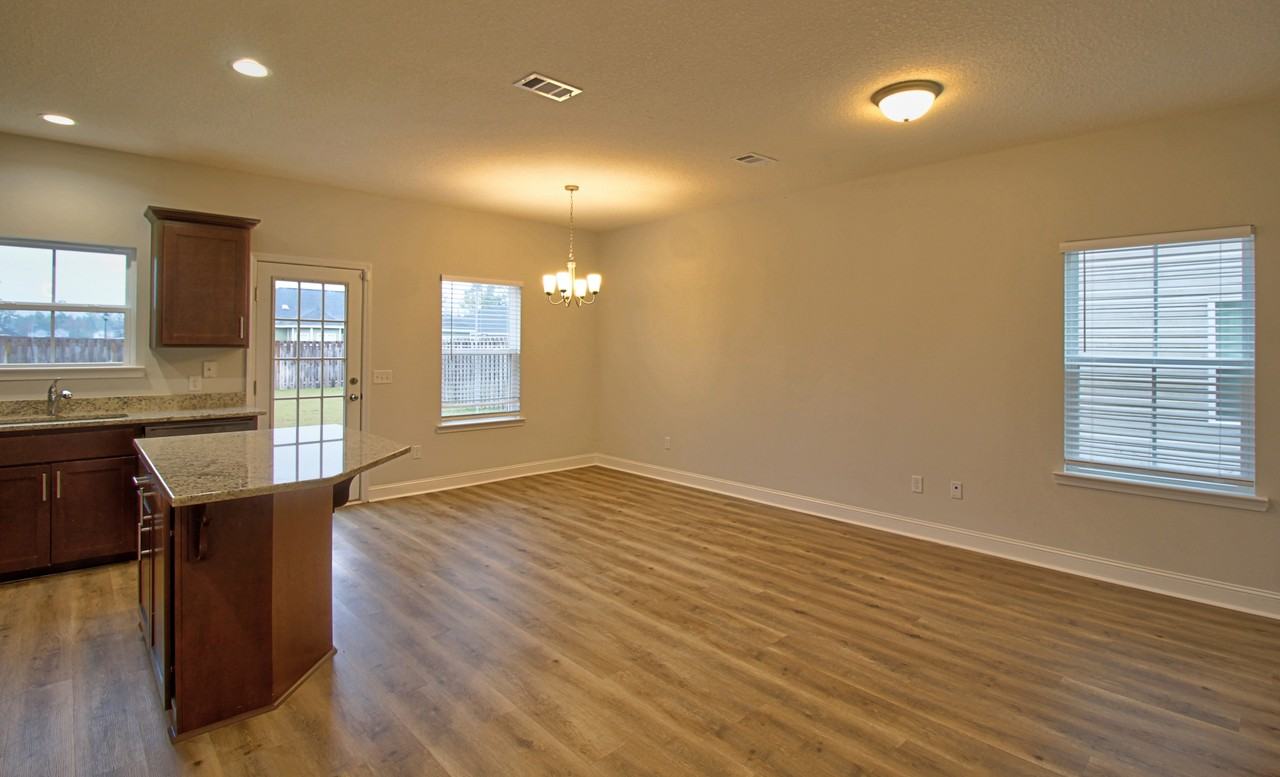 114 Centennial Ct #1 - Photo 2 of 23