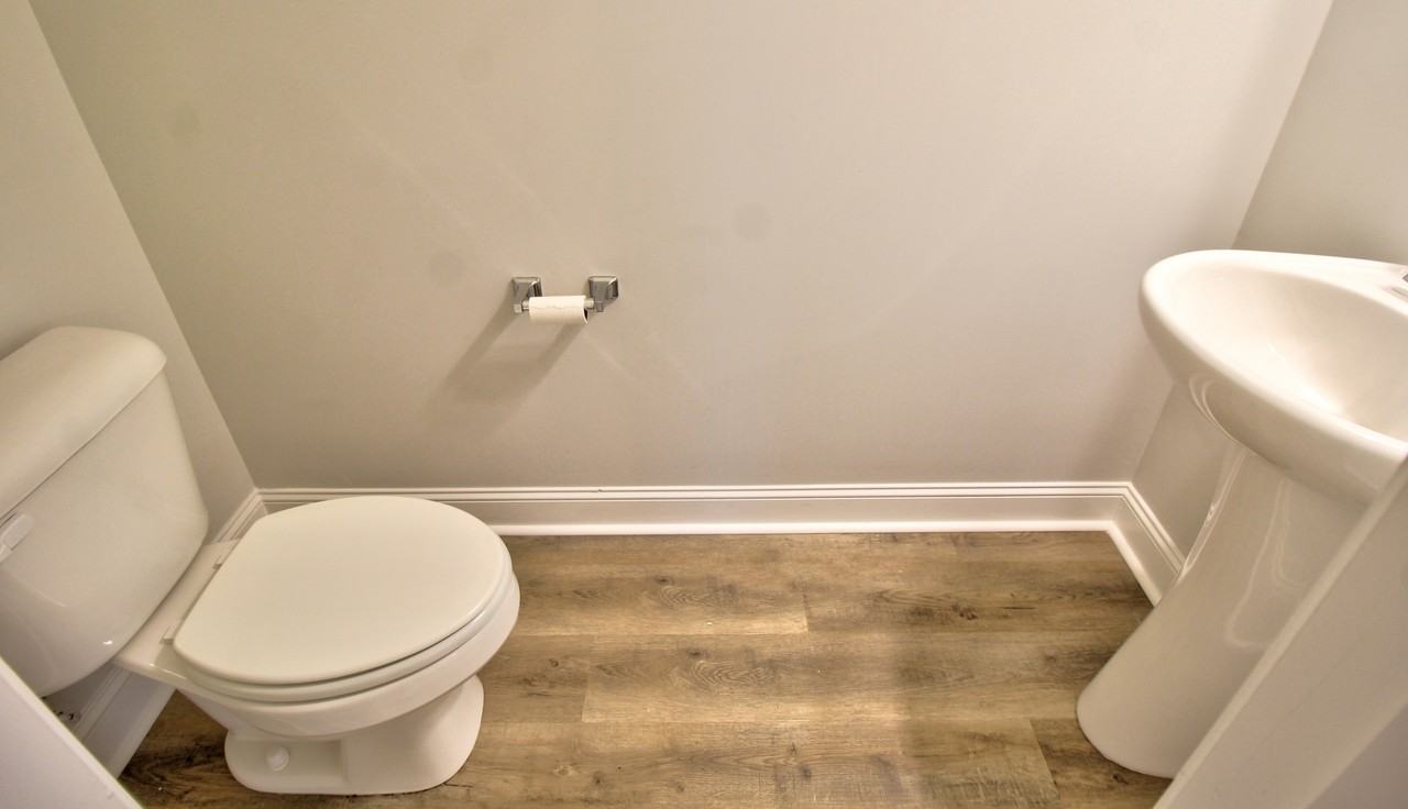 114 Centennial Ct #1 - Photo 6 of 23