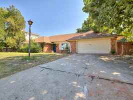 featured image of 5908 Nw 72nd St #1