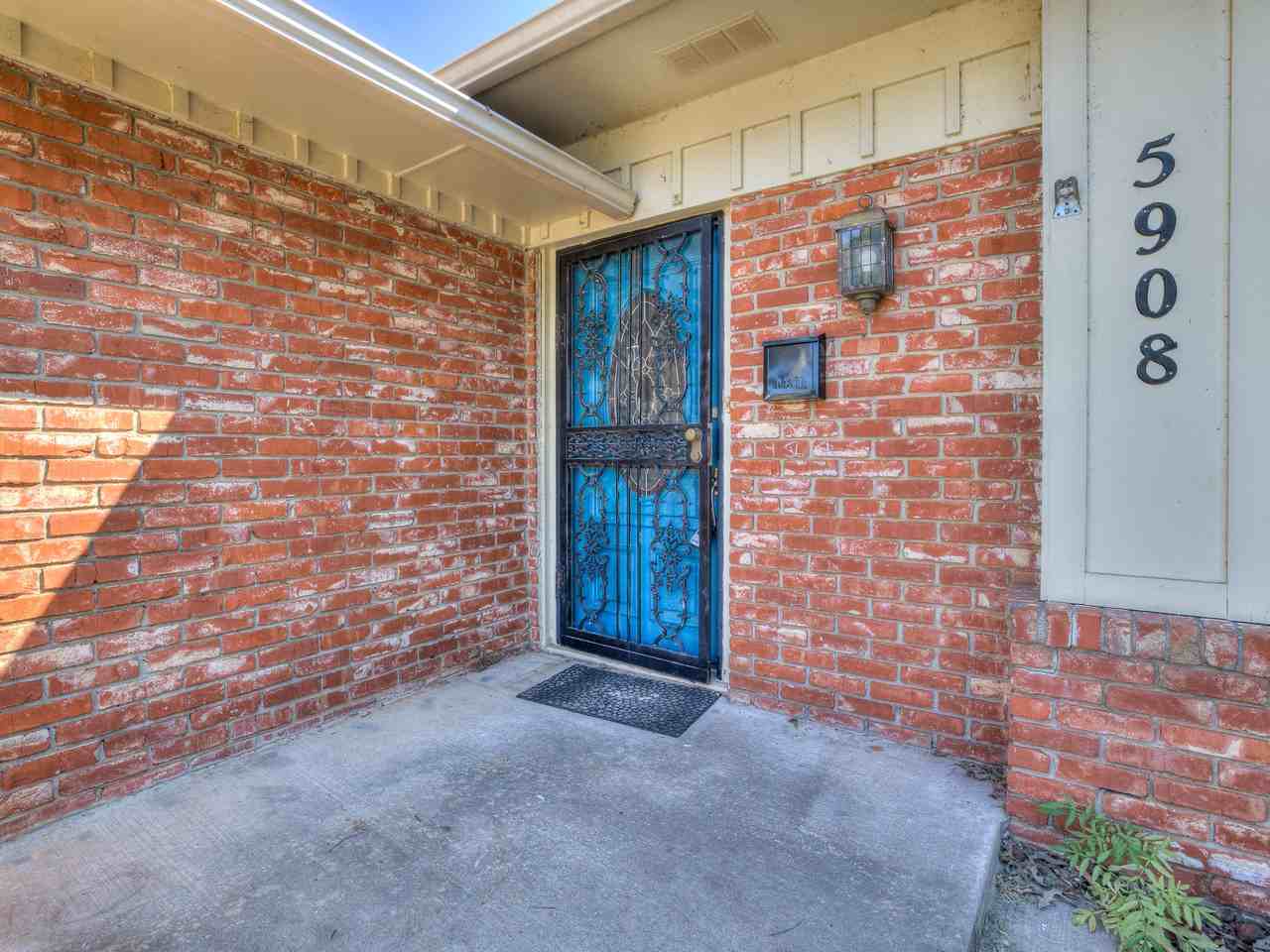 5908 Nw 72nd St #1 - Photo 7 of 49