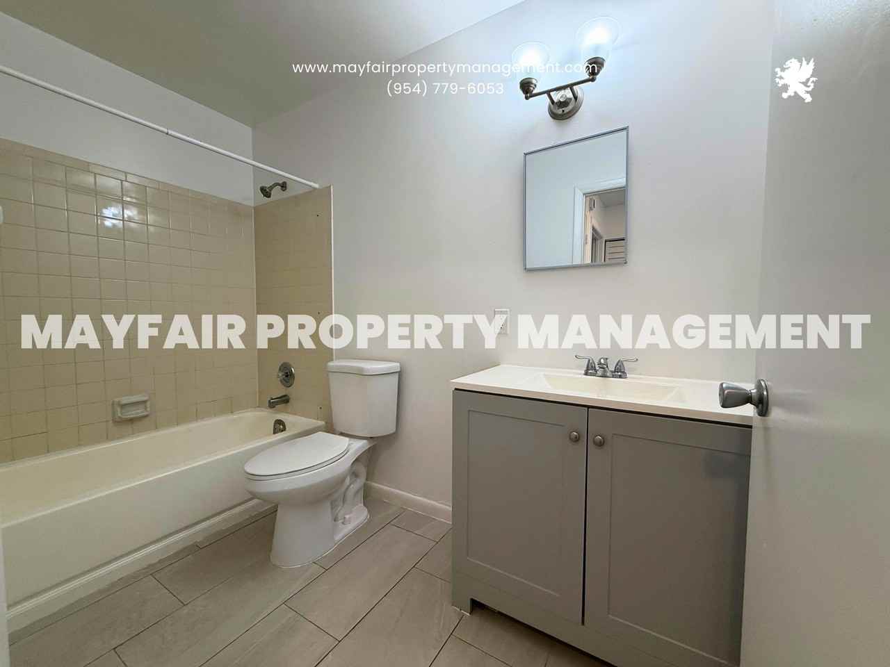 3047 Perry Ave - Photo 7 of 17