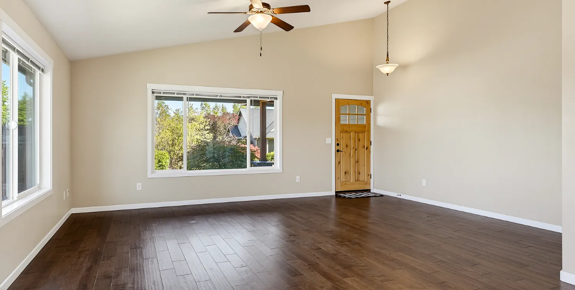425 Se Cadet Ct #1 - Photo 5 of 34