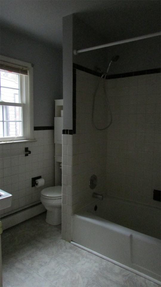 400 E King St #1 - Photo 5 of 17