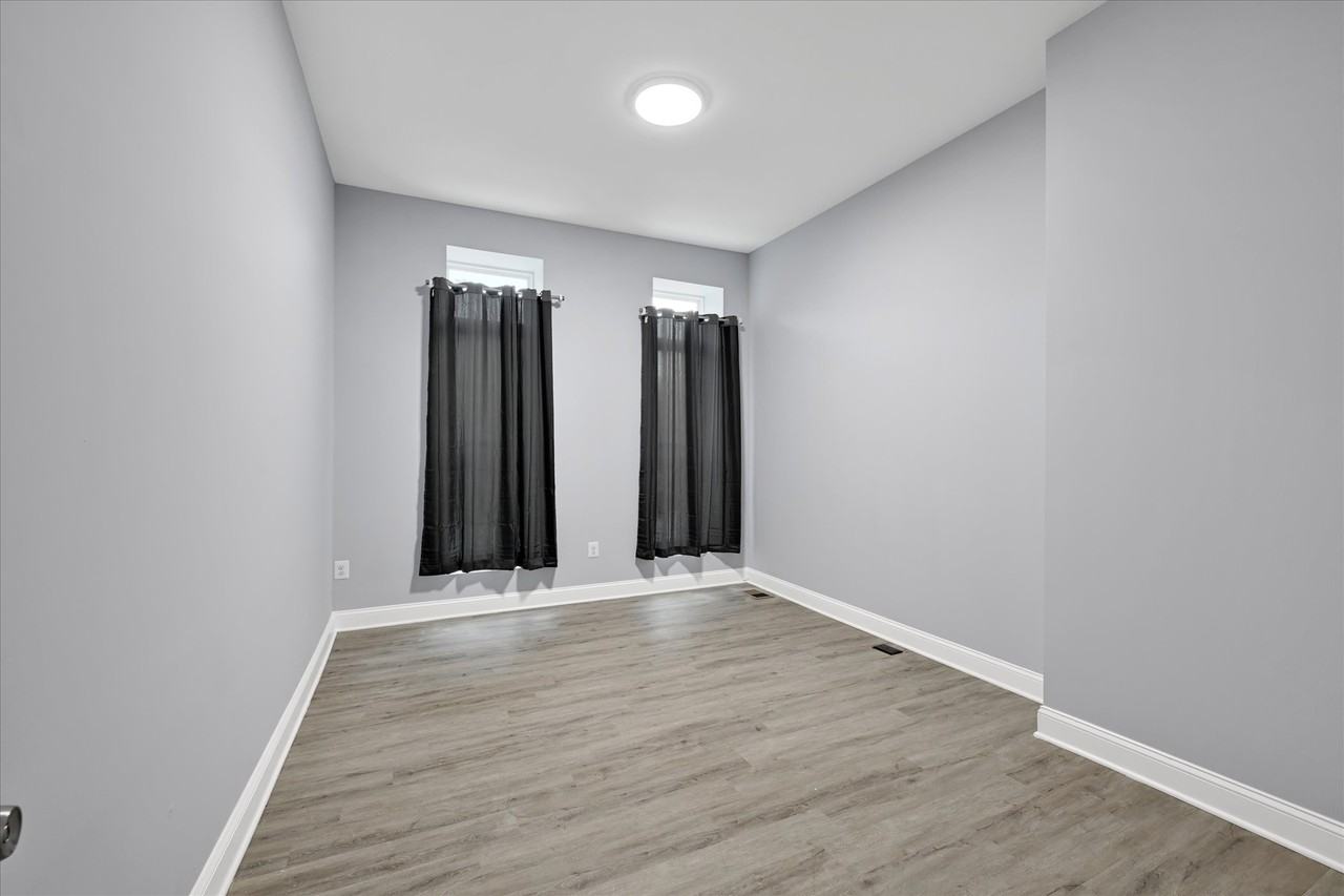 1802 Mcculloh St #1 - Photo 7 of 13
