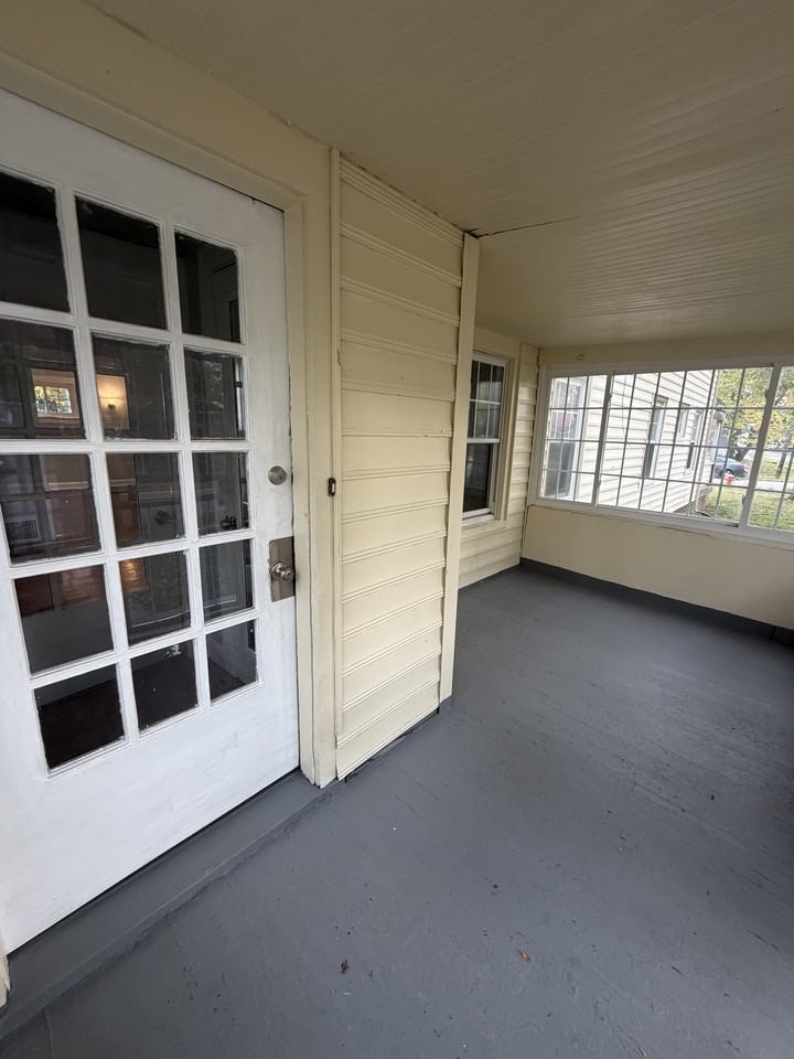 3331 Cedarbrook Rd #2 - Photo 4 of 30