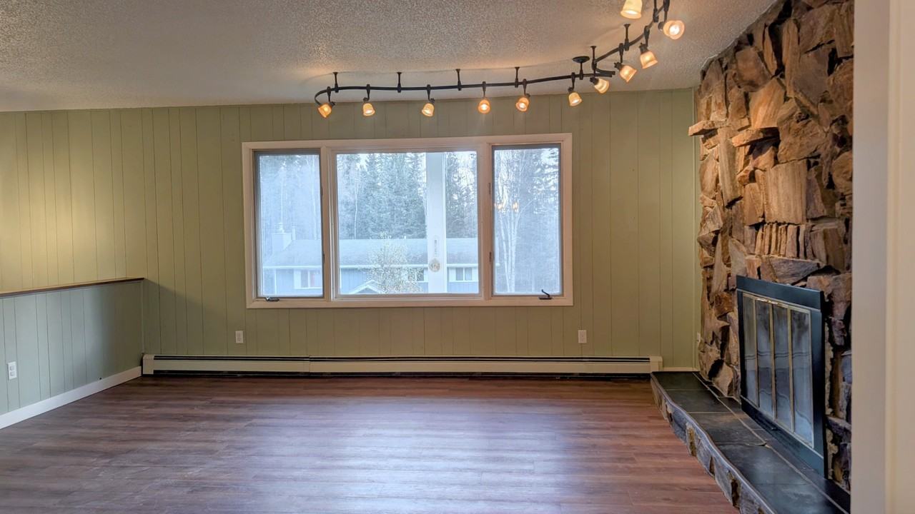 1962 Weston Dr #1 - Photo 3 of 26