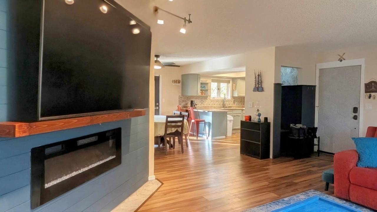 28 Glacier Ave #5 - Photo 4 of 20
