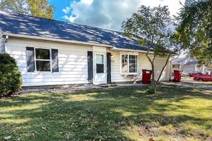 featured image of 910 Bellepark Dr #1