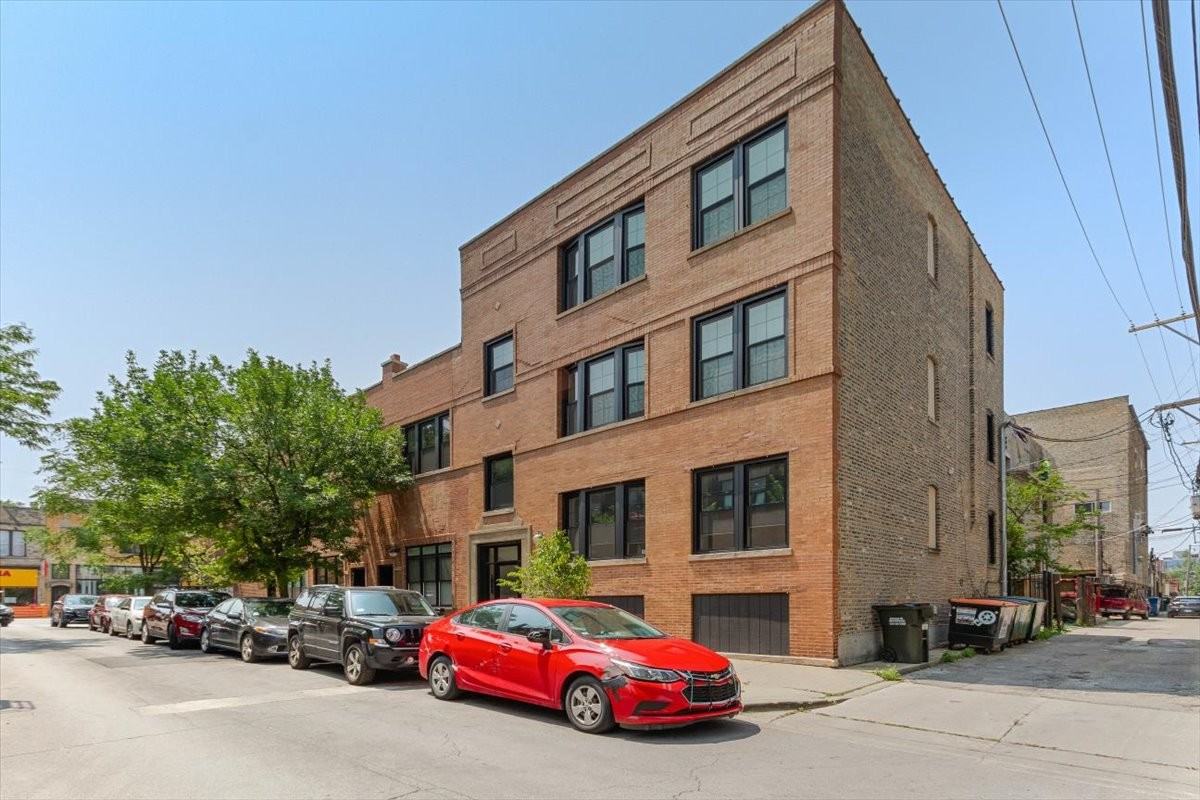 2908 N Allen Ave #2M