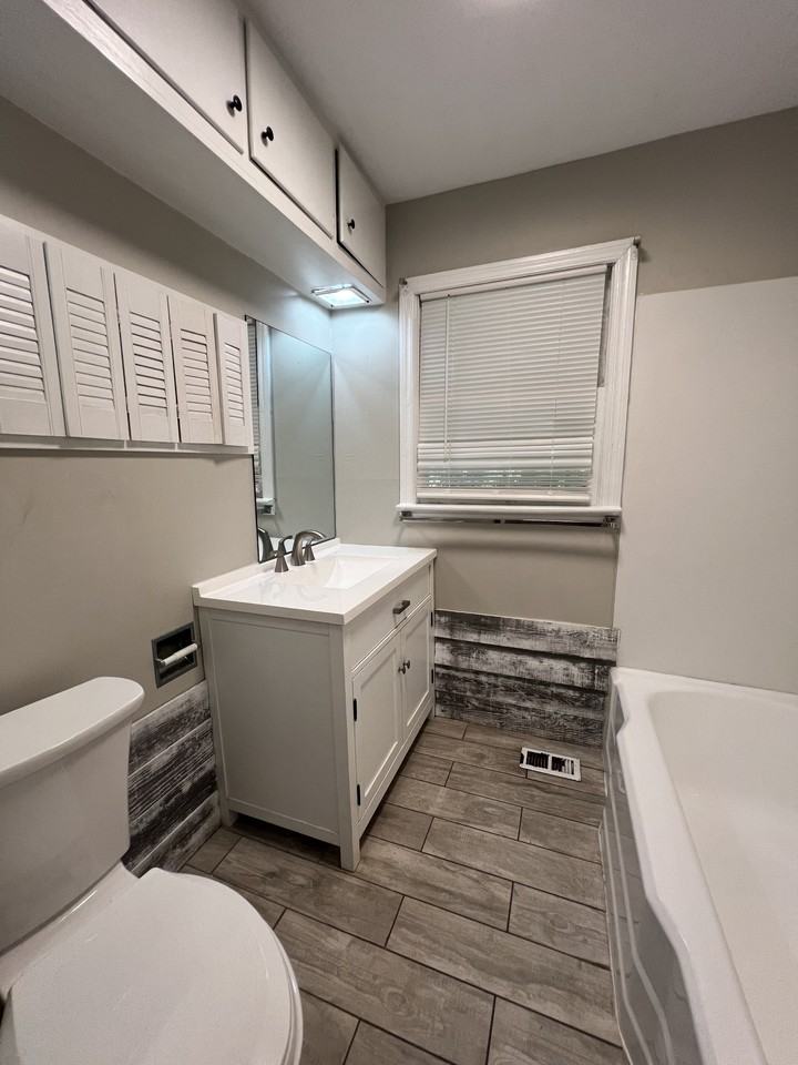 603 Camp Ct #1 - Photo 6 of 16