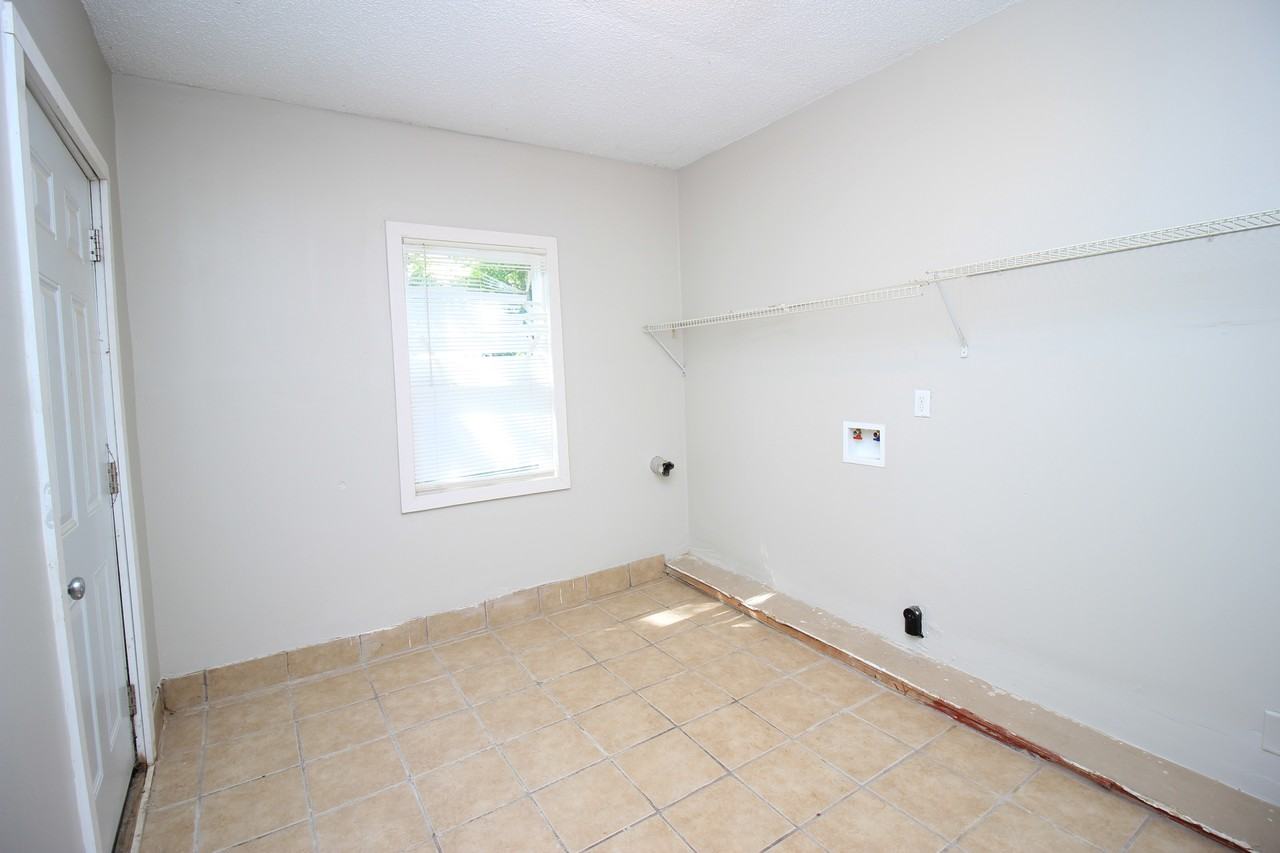 1331 43rd Street Ensley #1 - Photo 4 of 11