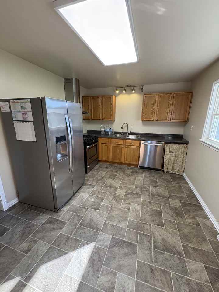 1235 W Semor Dr #1 - Photo 4 of 10