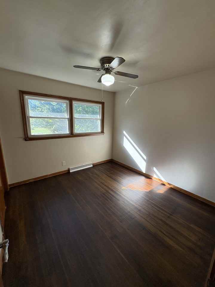 1235 W Semor Dr #1 - Photo 5 of 10