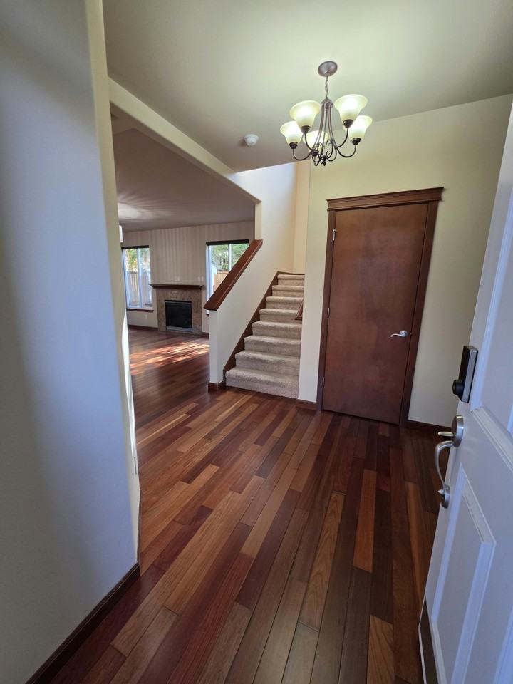 4818 Stonegate St Se #1 - Photo 4 of 35