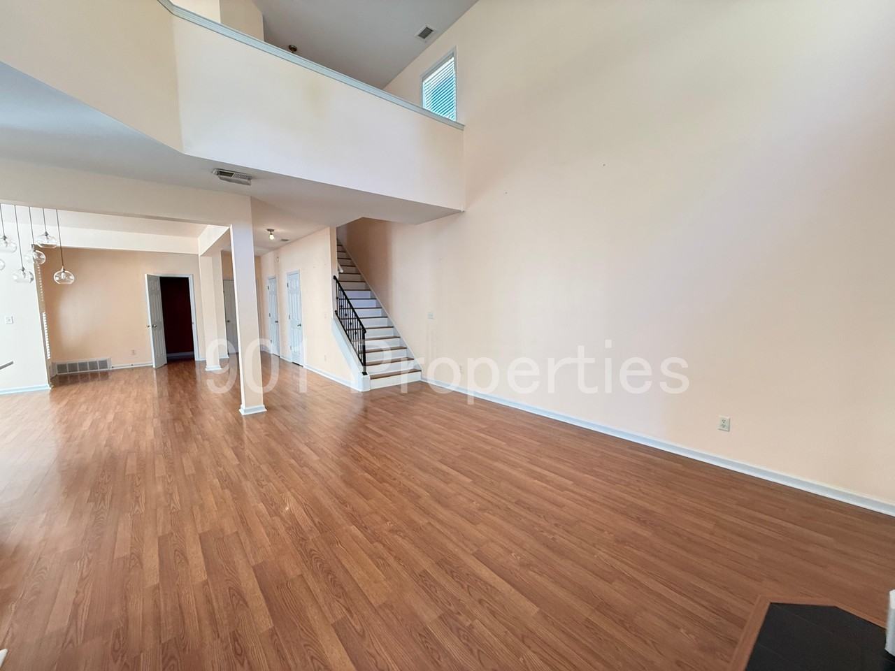 1220 Harbor River Dr #1 - Photo 5 of 20