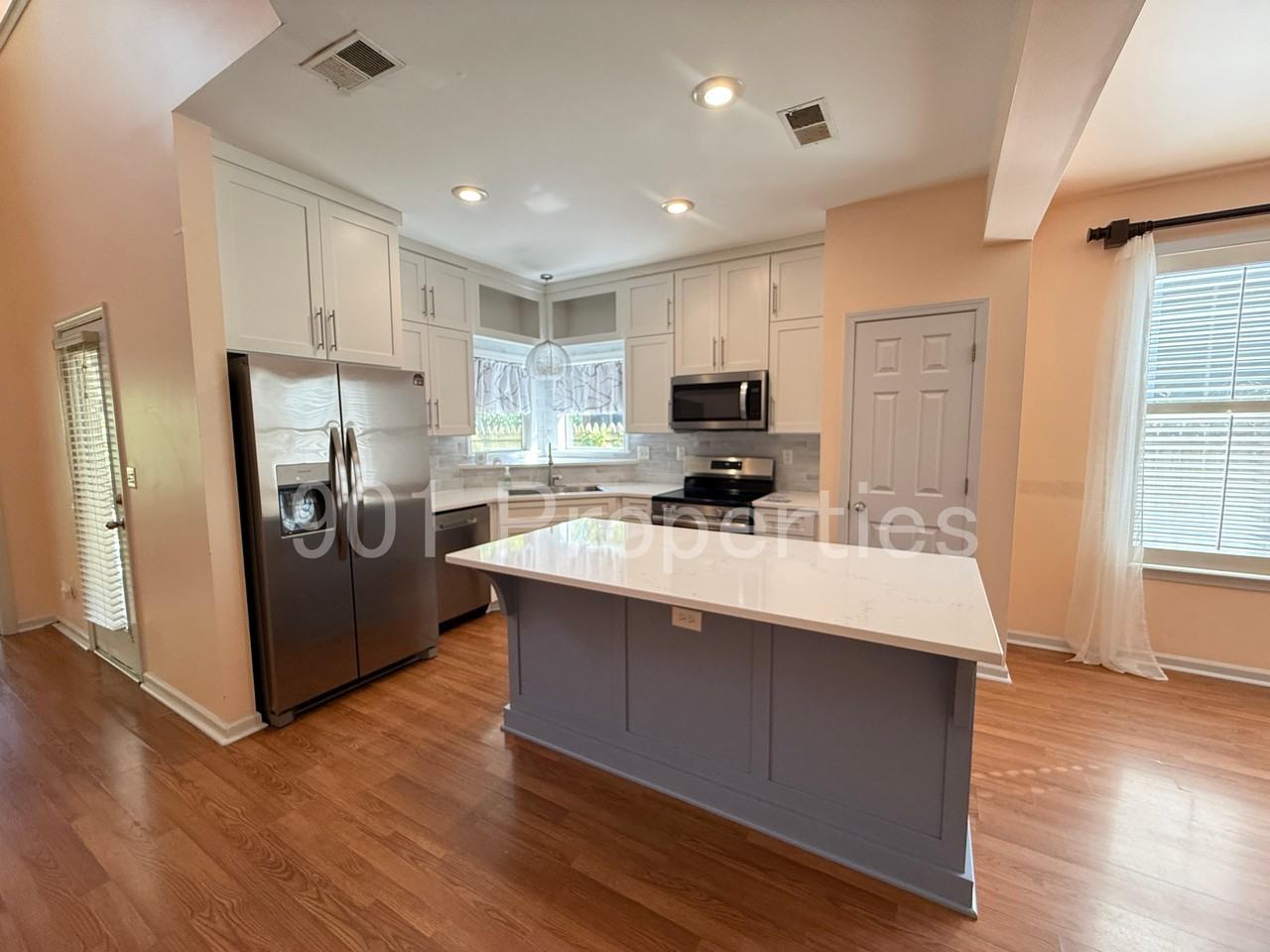 1220 Harbor River Dr #1 - Photo 6 of 20