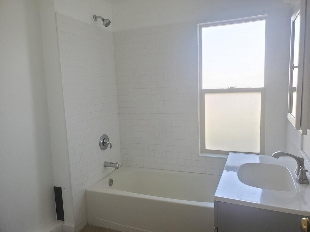 507 N K St #1 - Photo 6 of 10