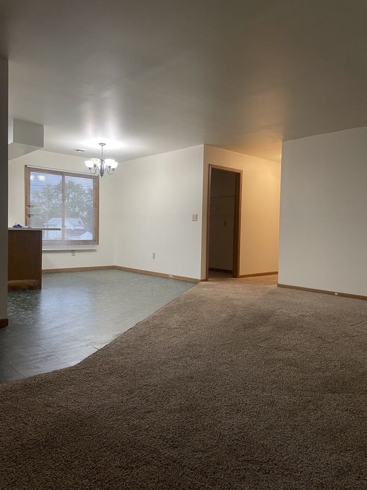 300 Allen Ave #1 - Photo 3 of 10