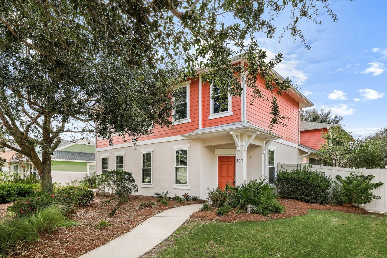 300 Sand Oak Blvd #1 - Photo 4 of 29